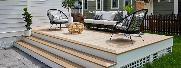 Composite deck with seating and railings